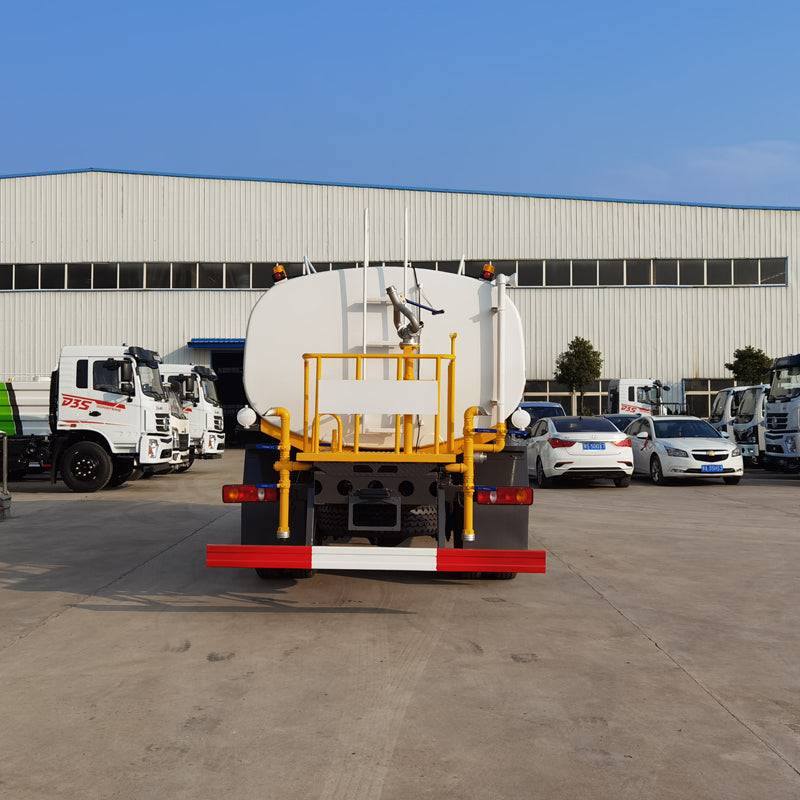 HOWO 6X4 20000L sprinkler truck
