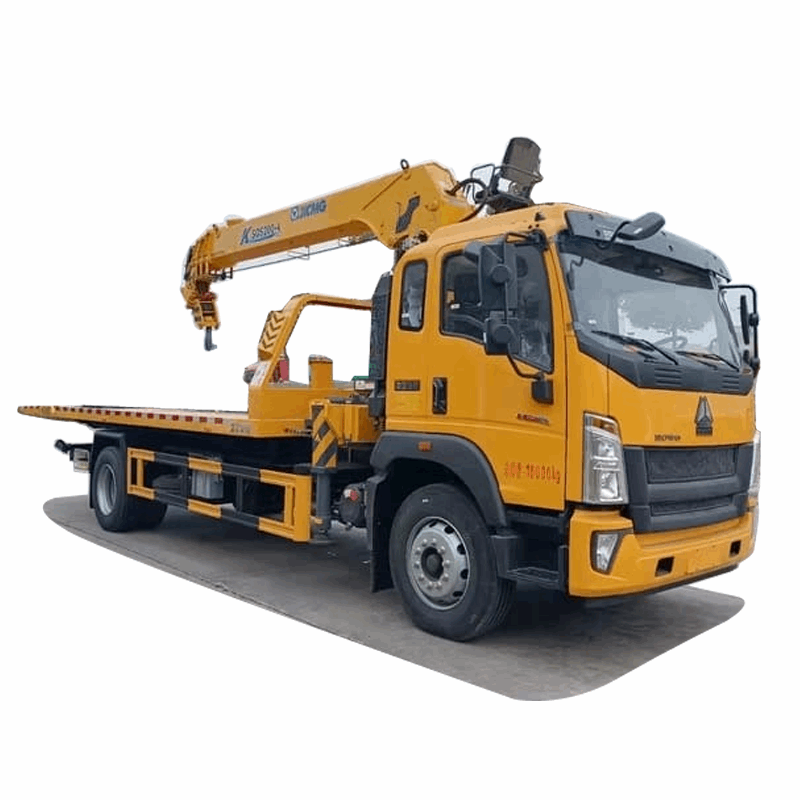 HOWO  4*2 Clearance truck with crane heavy machine