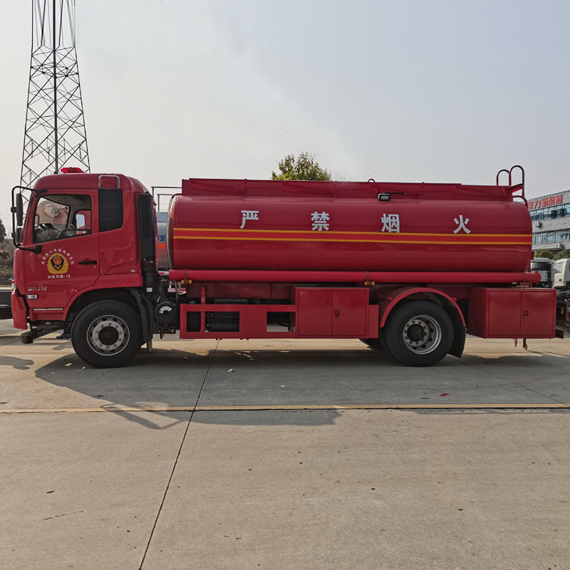 Dongfeng 4*2 15000L oil tank truck