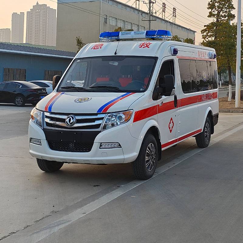 Dongfeng Diesel emergemcy medical response ambulance