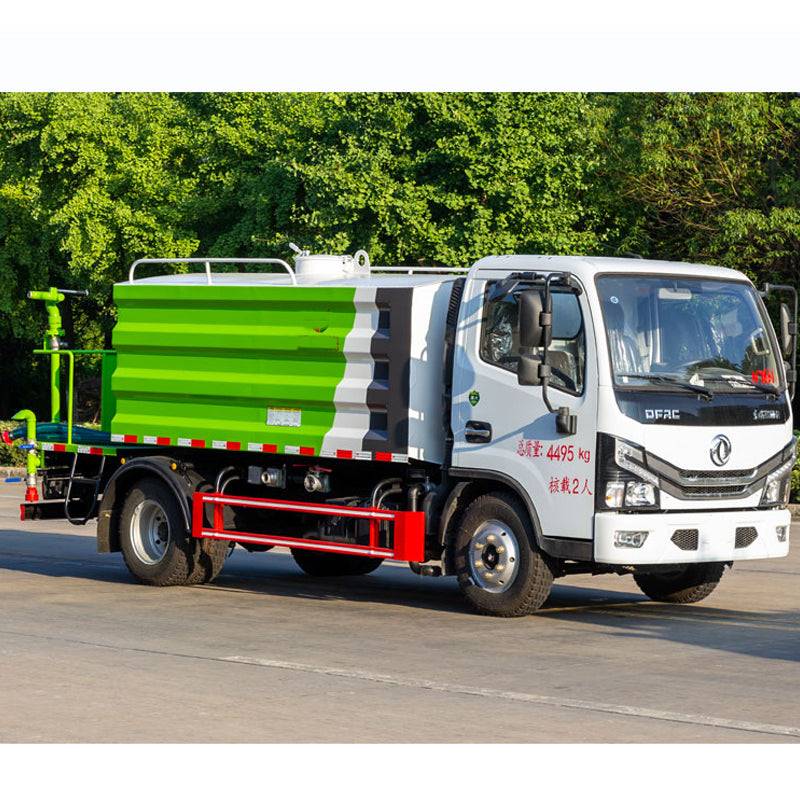 Dongfeng 4x2 6000L sprinkler truck