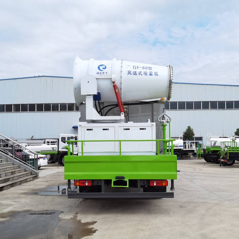 Dongfeng 4x2 12000L truck mounted mist cannon truck