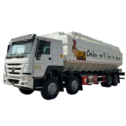 HOWO 8*4 40000L bulk feed truck