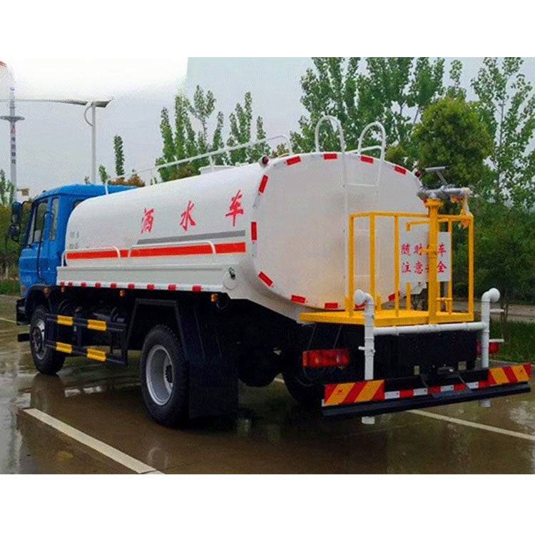 Dongfeng 4X2 12000L sprinkler truck