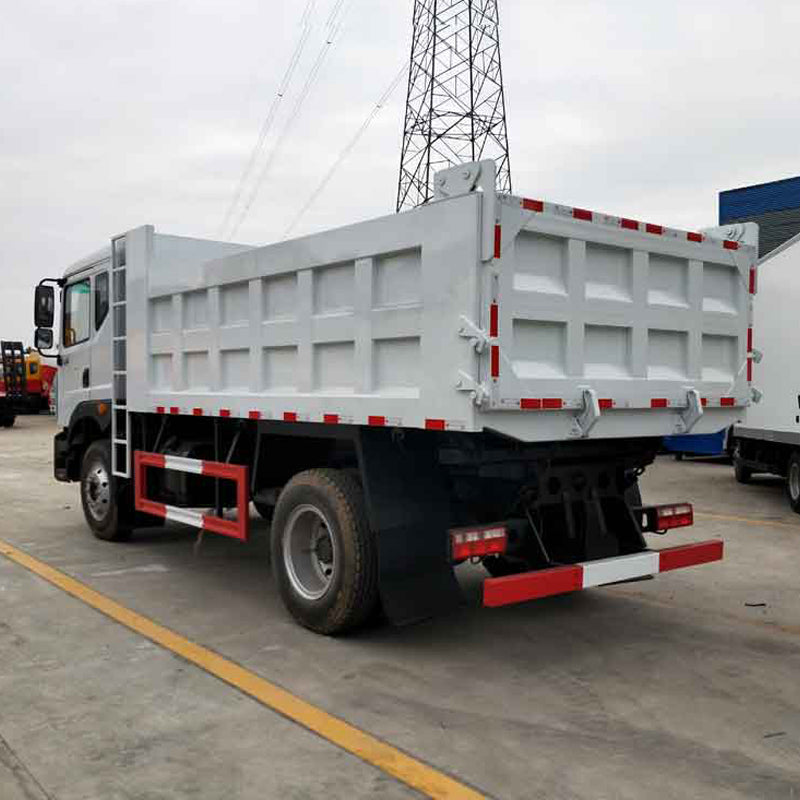 Dongfeng  10 ton 4X2  light dump truck